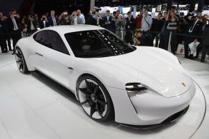2015 Porsche Mission E Concept